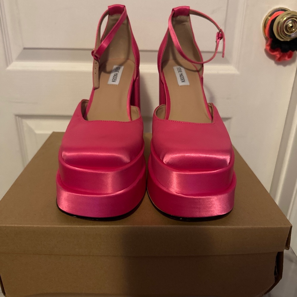 Steve Madden Pink Satin Platform Shoes